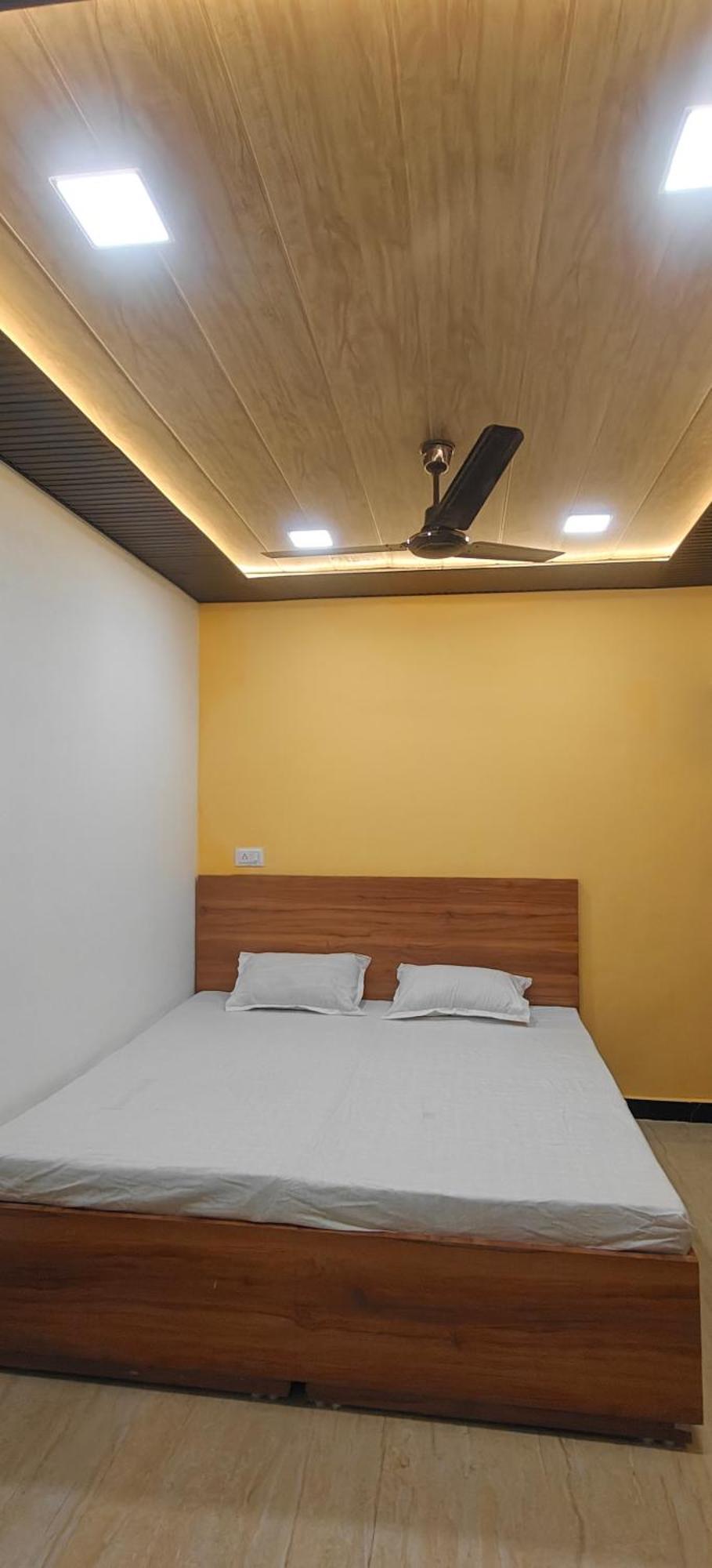 Hotel Mashaal- A Light Lit By Vidhata Jhānsi Екстериор снимка